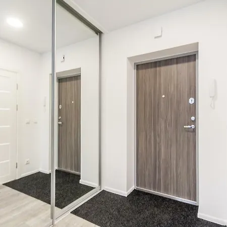 1 Near Center With A Roof Terrace And Parking Apartamento Vilna