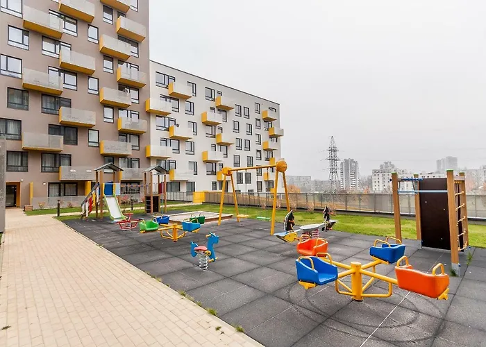 1 Near Center With A Roof Terrace And Parking アパート