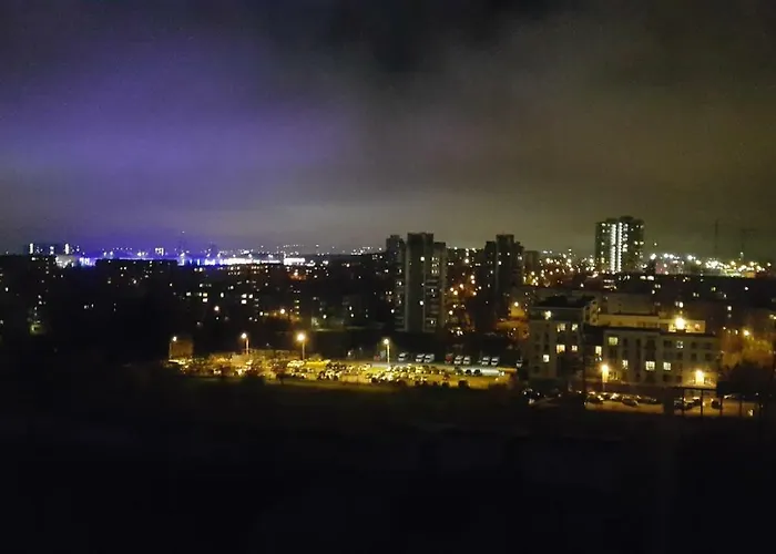 1 Near Center With A Roof Terrace And Parking Lejlighed